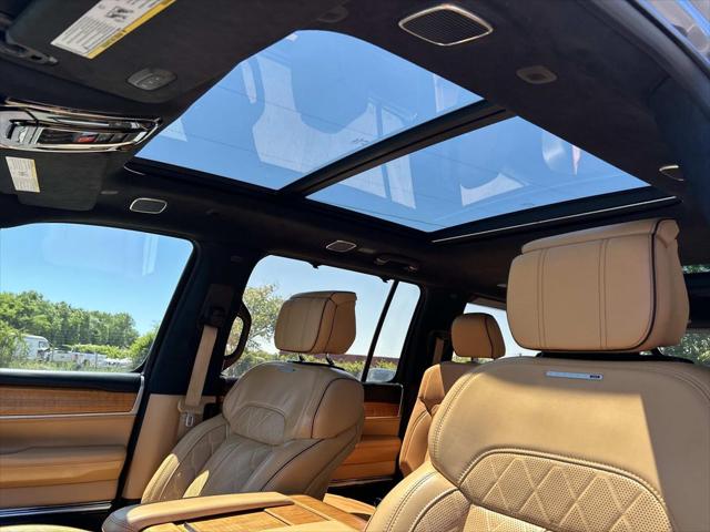 2022 Jeep Grand Wagoneer Series III 4x4