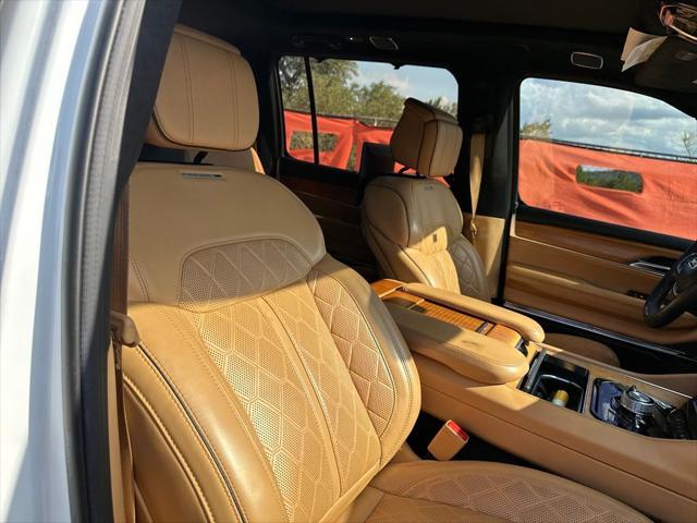 2022 Jeep Grand Wagoneer Series III 4x4