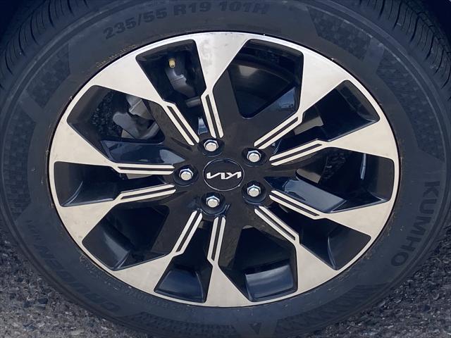 2024 Kia Carnival MPV EX