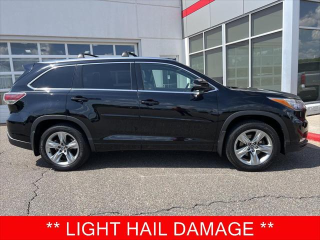 2016 Toyota Highlander Limited Platinum V6 for sale in Wausau, WI