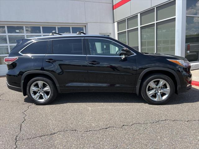 2016 Toyota Highlander Limited Platinum V6
