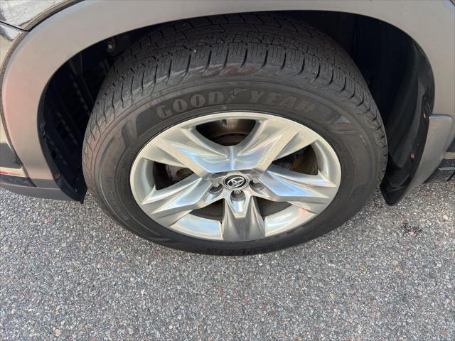 2016 Toyota Highlander Limited Platinum V6