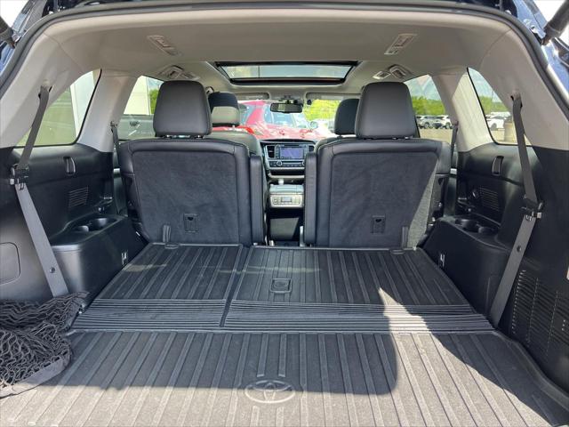 2016 Toyota Highlander Limited Platinum V6