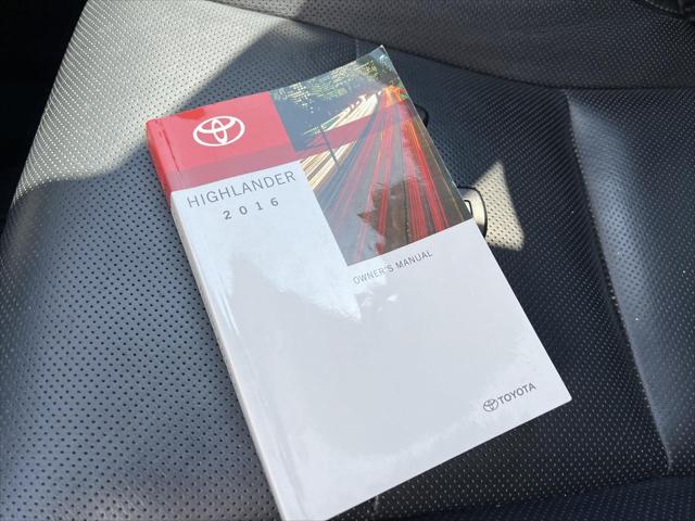 2016 Toyota Highlander Limited Platinum V6