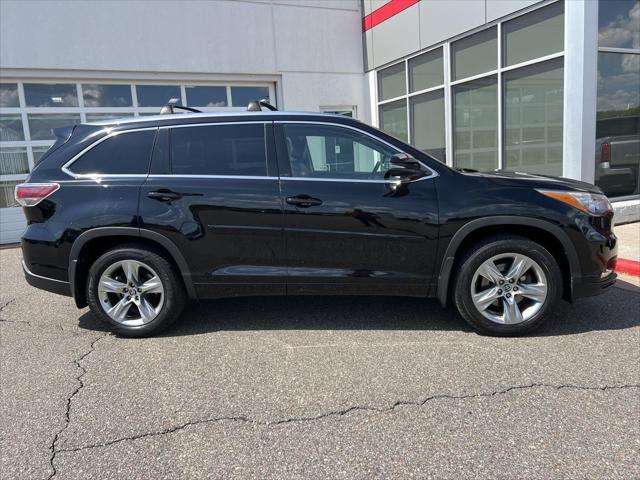 2016 Toyota Highlander Limited Platinum V6