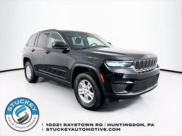 2024 Jeep Grand Cherokee Laredo 4x2 2024 Jeep Grand Cherokee Laredo 4x2