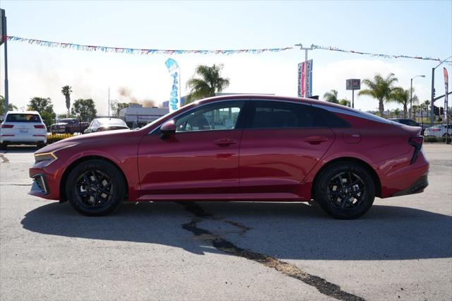 2025 Kia K5 LXS