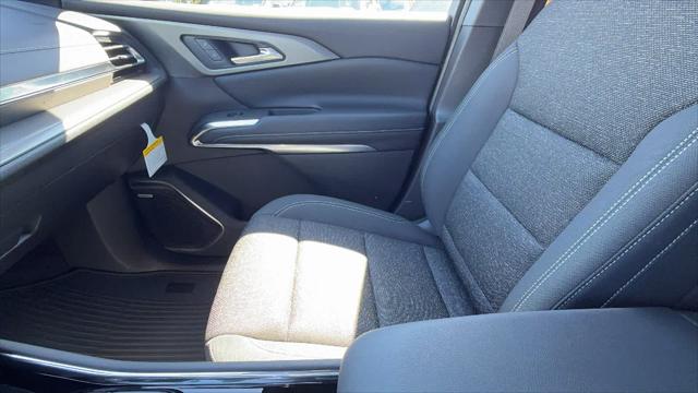 2026 Chevrolet Traverse AWD LT