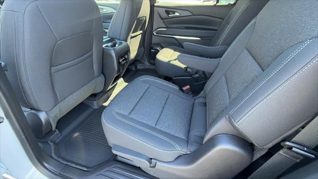 2026 Chevrolet Traverse AWD LT