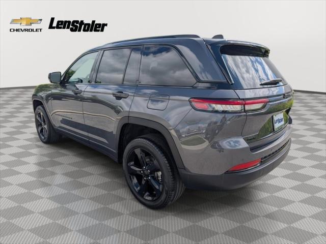 2024 Jeep Grand Cherokee Limited 4x4 2024 Jeep Grand Cherokee Limited 4x4