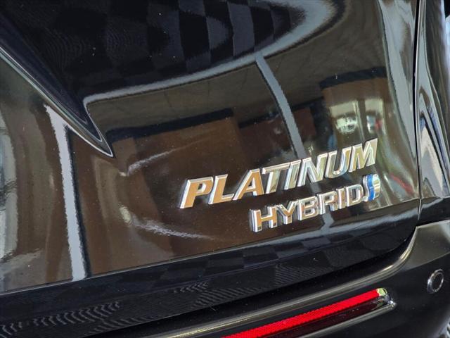 2024 Toyota Sienna Platinum