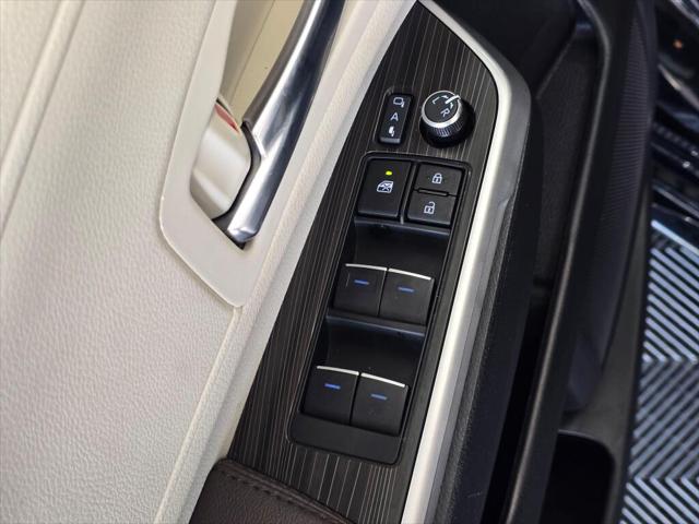 2024 Toyota Sienna Platinum
