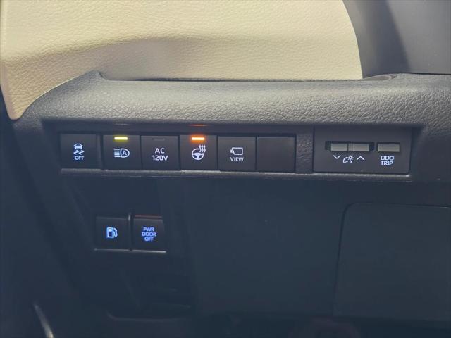 2024 Toyota Sienna Platinum