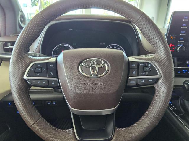 2024 Toyota Sienna Platinum