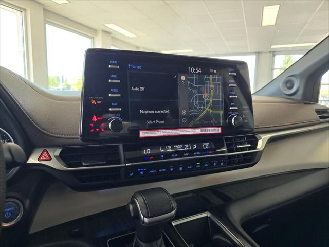 2024 Toyota Sienna Platinum