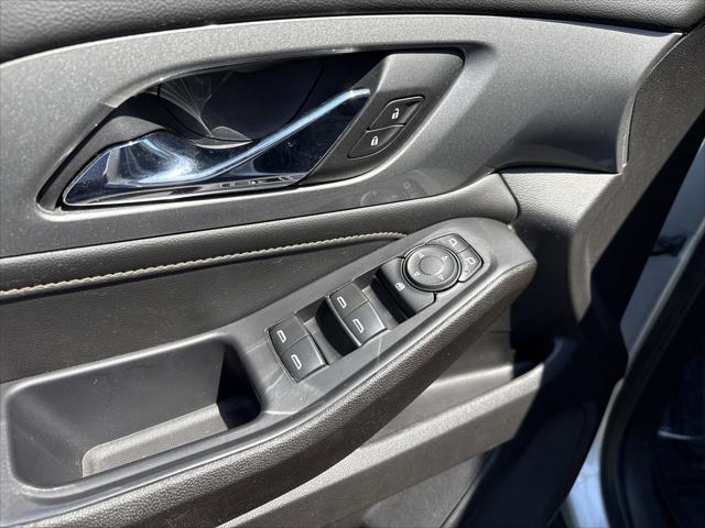 2021 Chevrolet Traverse FWD LS