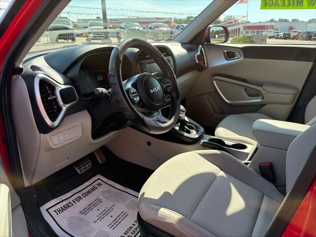 2024 Kia Soul LX