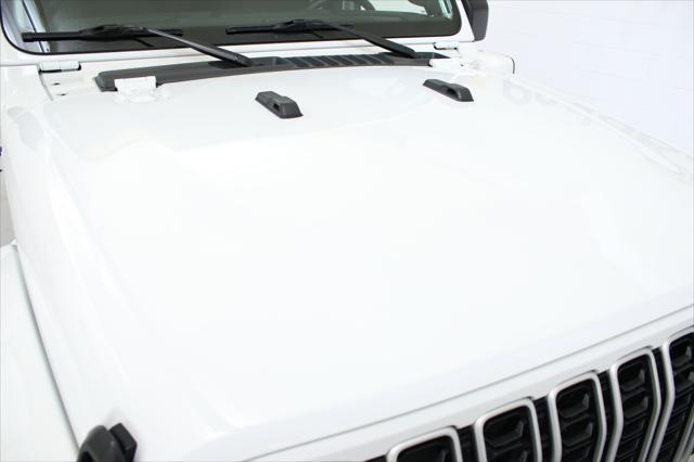 2024 Jeep Wrangler 4xe Sahara 4xe