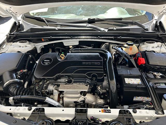 2018 Chevrolet Malibu 1FL