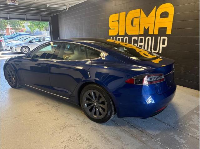 2020 Tesla Model S Unknown