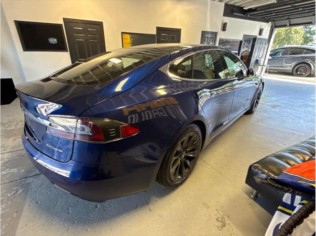 2020 Tesla Model S Unknown