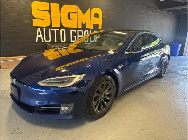 2020 Tesla Model S Unknown