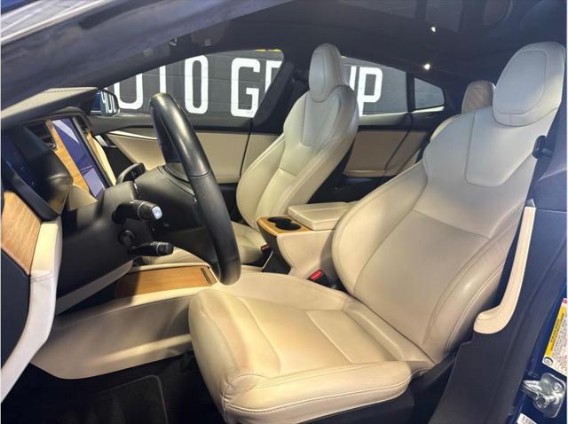 2020 Tesla Model S Unknown