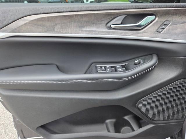 2026 Jeep Grand Cherokee L Limited 4x2