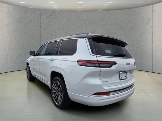 2026 Jeep Grand Cherokee L Summit 4x4
