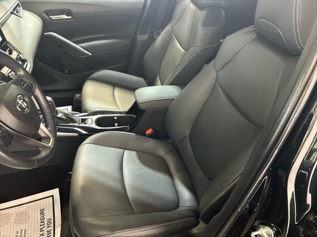 2023 Toyota Corolla Cross XLE