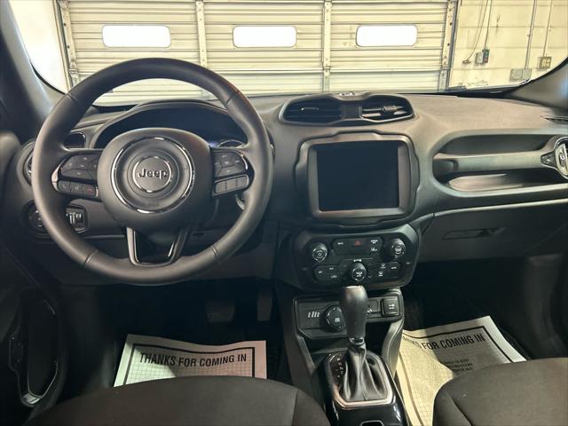 2022 Jeep Renegade Altitude 4x4
