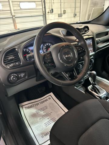 2022 Jeep Renegade Altitude 4x4