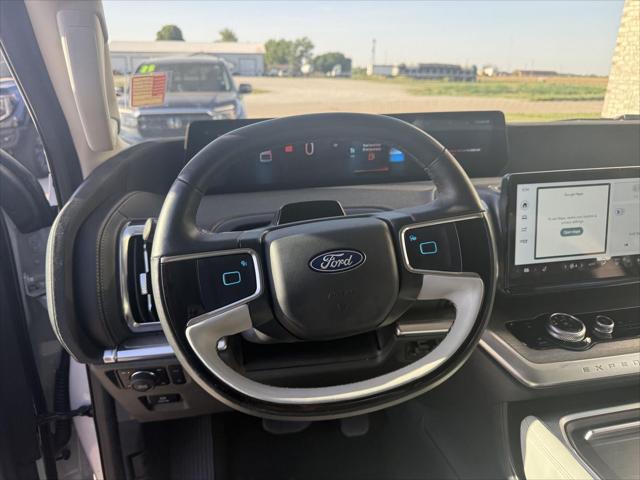 2025 Ford Expedition Platinum MAX