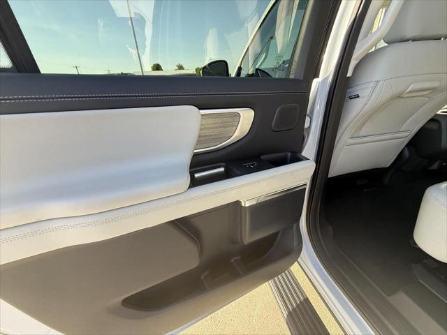 2025 Ford Expedition Platinum MAX