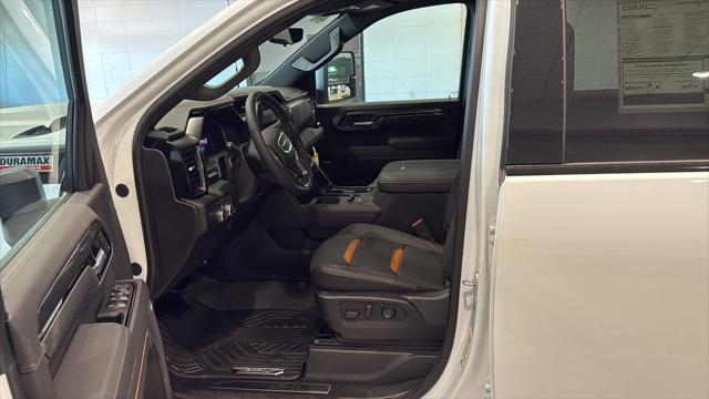 2026 GMC Sierra 2500HD Crew Cab, Standard Bed, AT4, 4WD