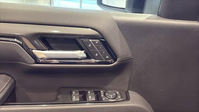 2026 GMC Sierra 2500HD Crew Cab, Standard Bed, AT4, 4WD