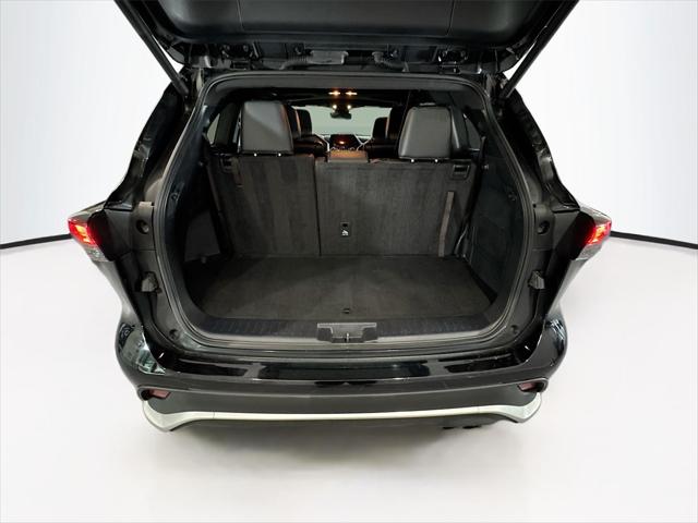 2024 Toyota Highlander XSE