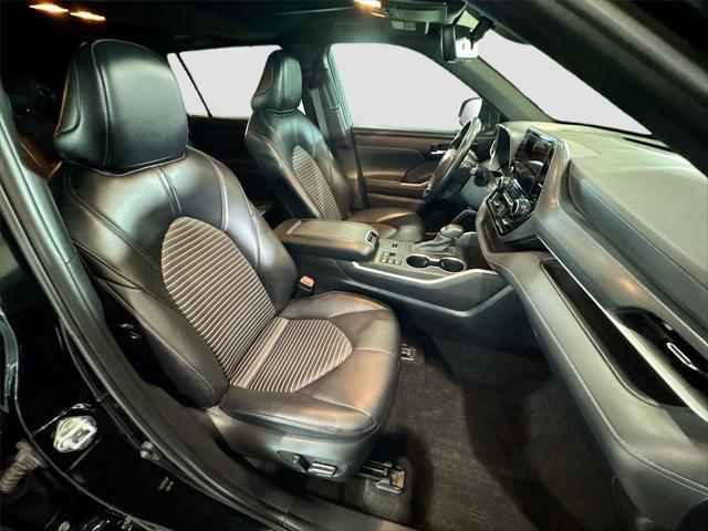 2024 Toyota Highlander XSE