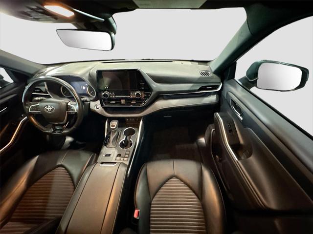 2024 Toyota Highlander XSE