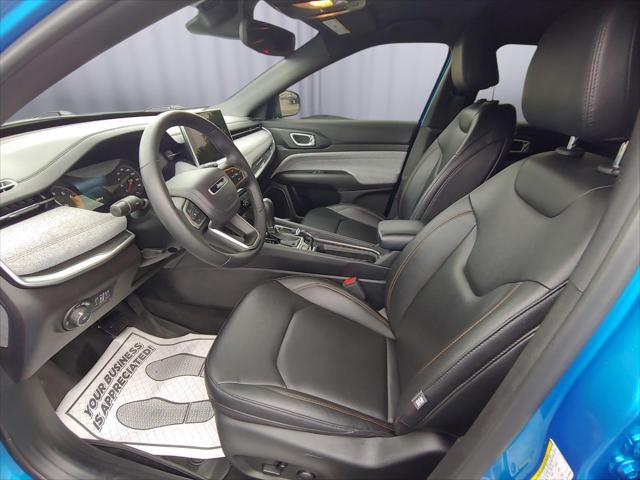 2024 Jeep Compass Latitude Lux FWD