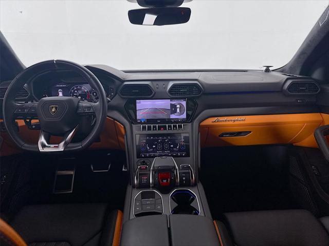 2023 Lamborghini Urus S
