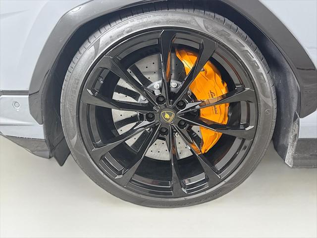 2023 Lamborghini Urus S