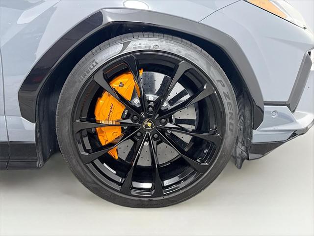 2023 Lamborghini Urus S