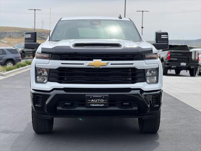 2025 Chevrolet Silverado 2500HD 4WD Crew Cab Standard Bed Custom