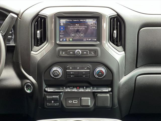 2025 Chevrolet Silverado 2500HD 4WD Crew Cab Standard Bed Custom