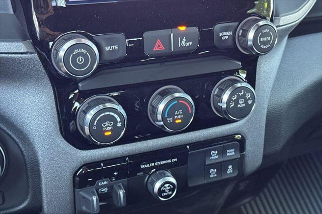 2026 Ram 1500 1500 Warlock Crew Cab 4x4 5'7' Box