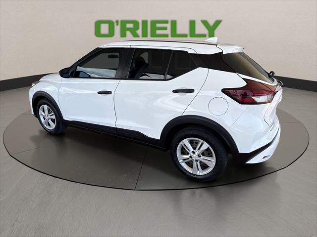 2021 Nissan Kicks S Xtronic CVT