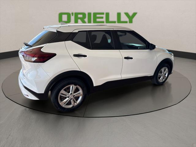 2021 Nissan Kicks S Xtronic CVT