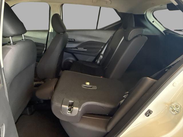 2021 Nissan Kicks S Xtronic CVT