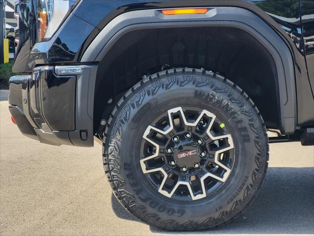 2026 GMC Sierra 2500HD Crew Cab, Standard Bed, AT4X, 4WD